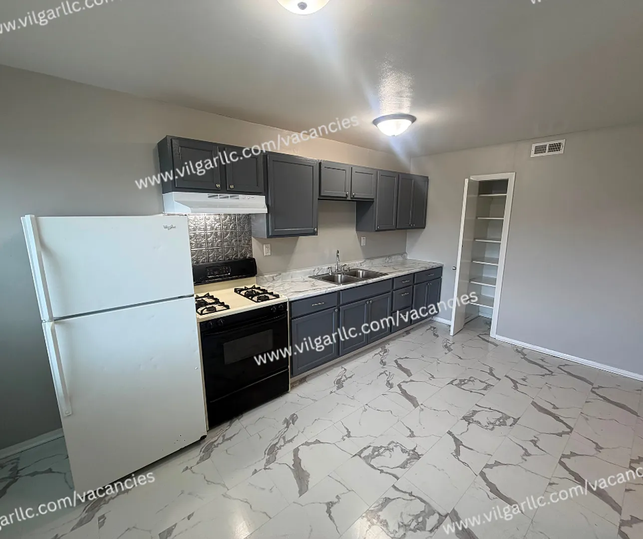 Very spacious 2 Bedroom 1 Bathroom home. — Photo 3