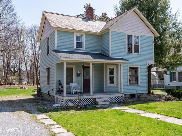 7 Gilmore Avenue, Cambridge, NY 12816