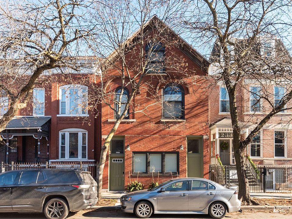 1st image of 1235 N Damen Ave