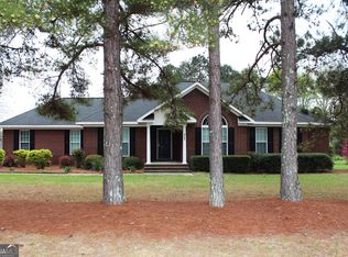 8052 Burkhalter Rd, Statesboro, GA 30461