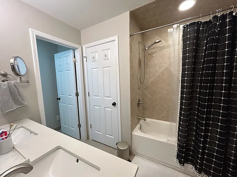 130 Judy Ln — Photo 11
