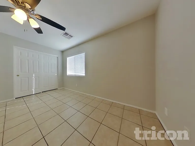 22371 W Solano Dr — Photo 10