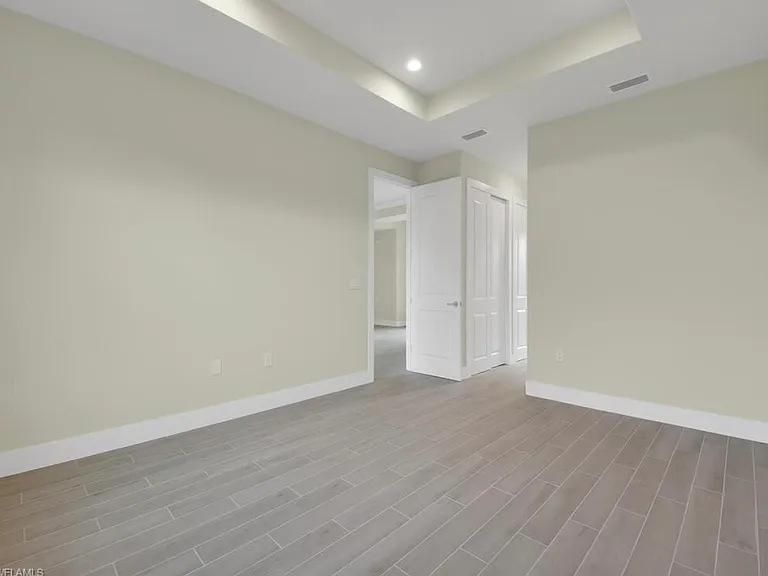6141 Hershey Ave — Photo 12