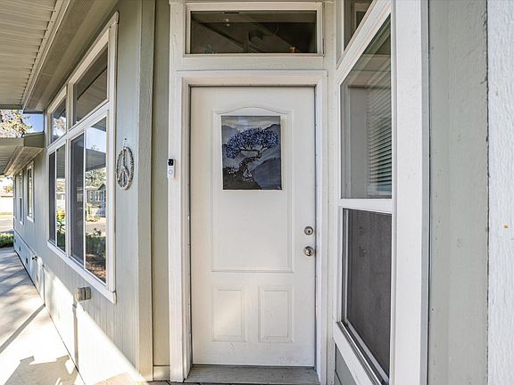 4th image of 45 Pamela Drive