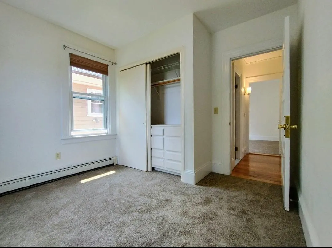 153 Ivy St — Photo 3