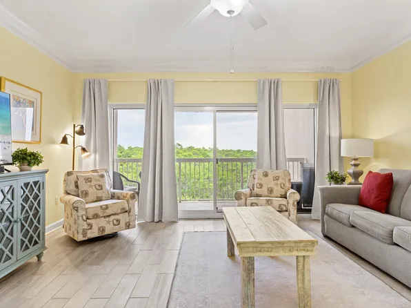 515 Topsl Beach Blvd APT 401, Miramar Beach, FL 32550
