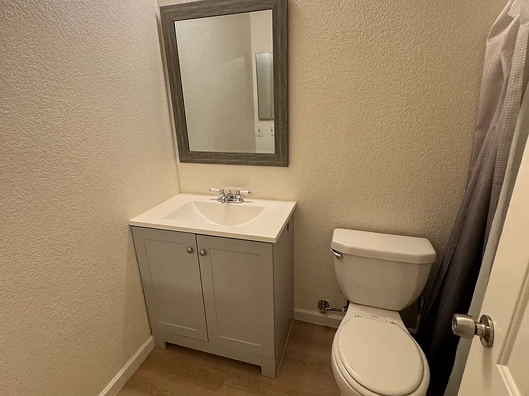 3520 Y St #2 — Photo 19