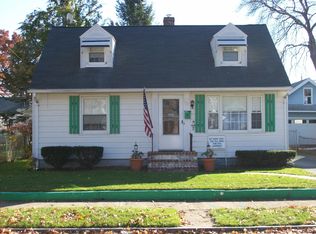 127 Oklahoma St, Springfield, MA 01104