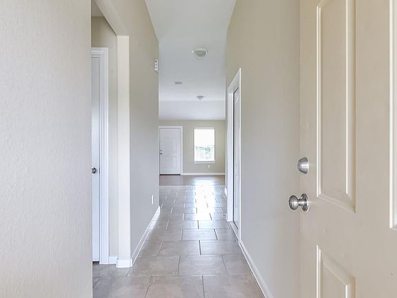 5th image of 5635 Park Village Dr