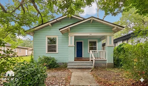 2963 Spencer St Photo 1