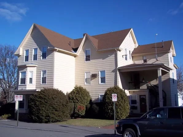 239-241 Cartier St & 74 Putnam St, 241 Cartier St W #239-2, Manchester, NH 03102