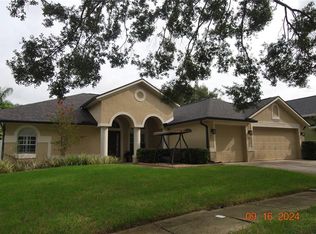 10021 Remington Dr, Riverview, FL 33578