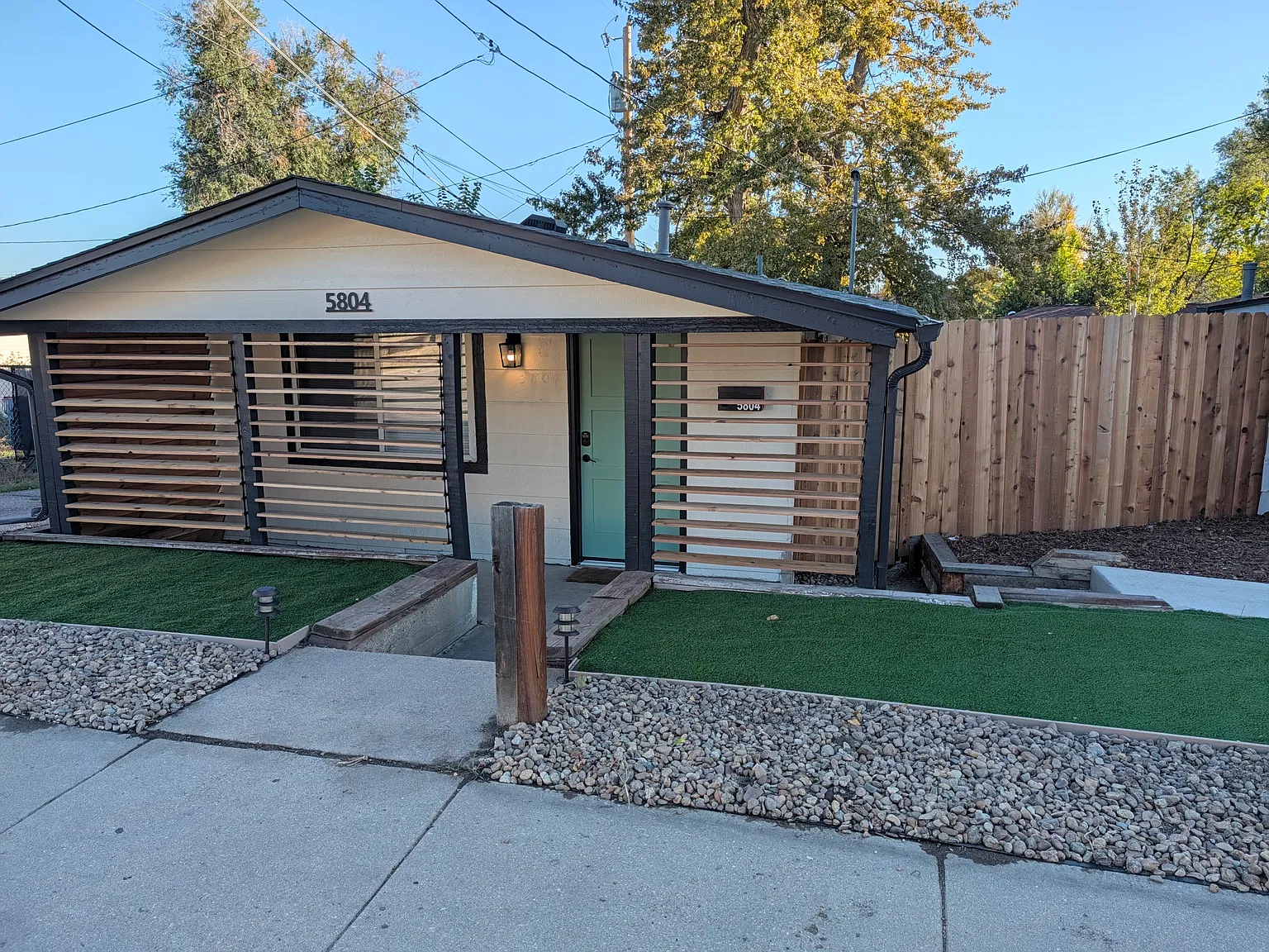 5804 W 26th Ave — Photo 1