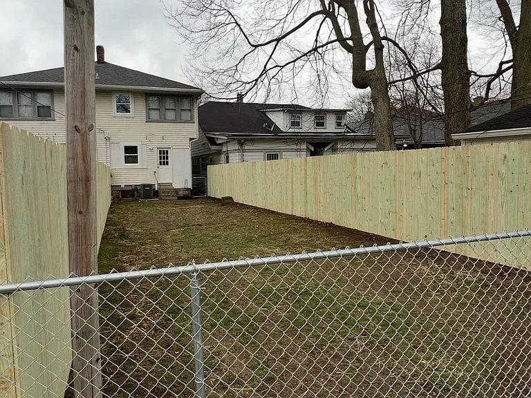 4627 N College Ave — Photo 16