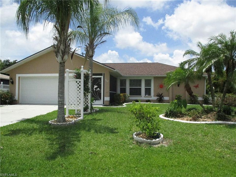 1st image of 502 SE 17th St