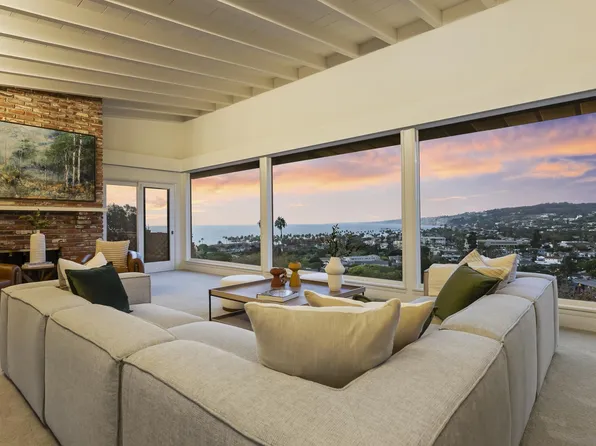 7865 E Roseland Dr, La Jolla, CA 92037