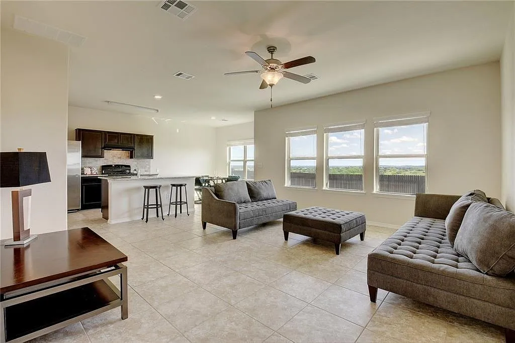10129 Crescendo Ln — Photo 2