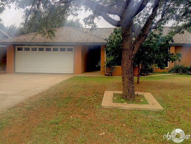 1st image of 1221 Roanoke Dr