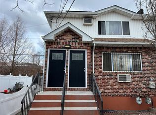 112-63 Bedell St #1F, Jamaica, NY 11433