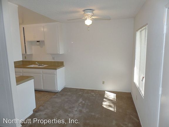 5th image of 4754 32nd St APT 07