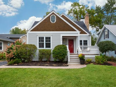 144 W Austin Ave, Libertyville, IL, 60048