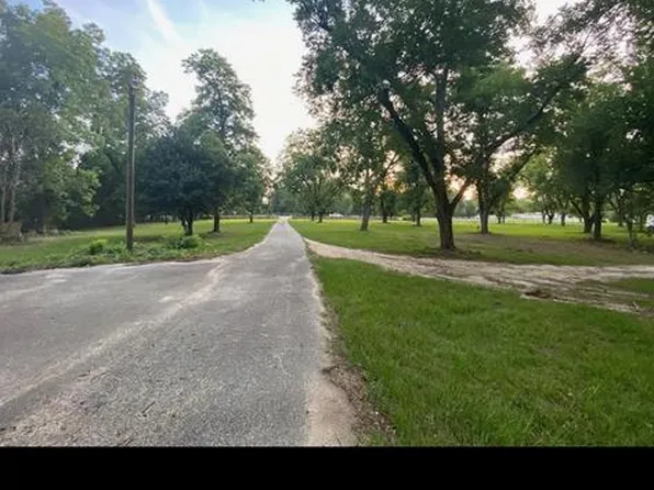 2220 E Liberty Expy, Albany, GA 31705