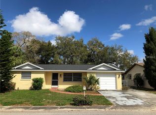 7131 Fireside Dr, Port Richey, FL 34668