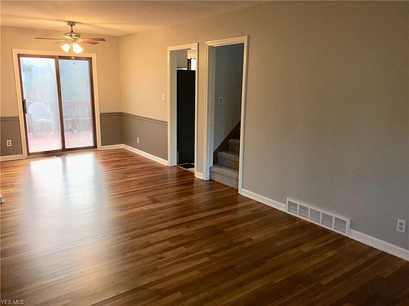 2nd image of 1850 Kingsley Ave