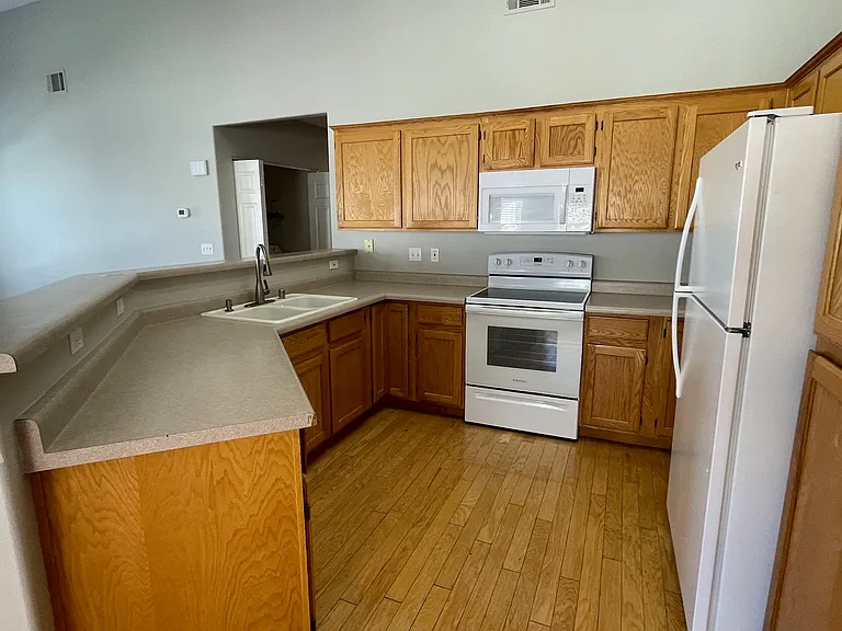 517 W Mesquite Blvd #524 — Photo 4