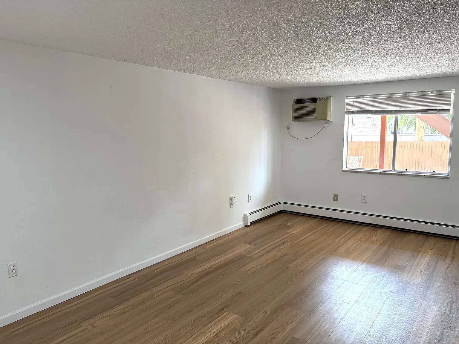 3300 S Clarkson St — Photo 2