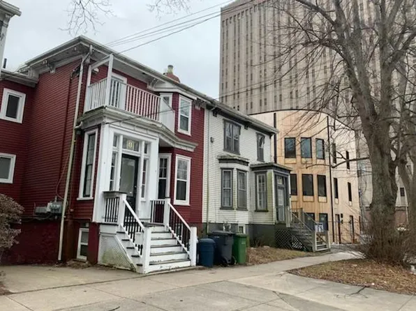 1465 Carlton St, Halifax, NS B3H 3B8