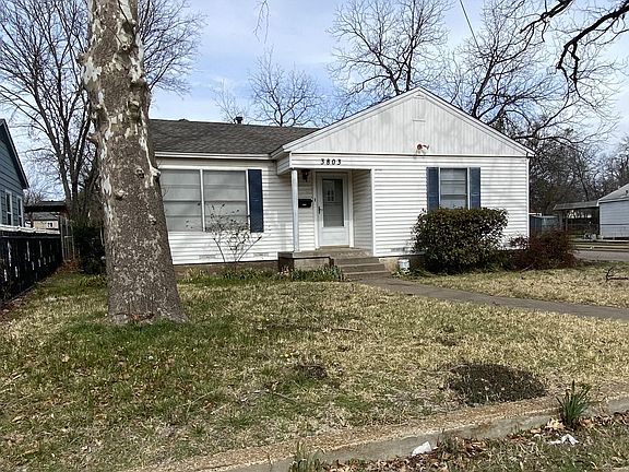 2nd image of 3803 Poinsettia Dr