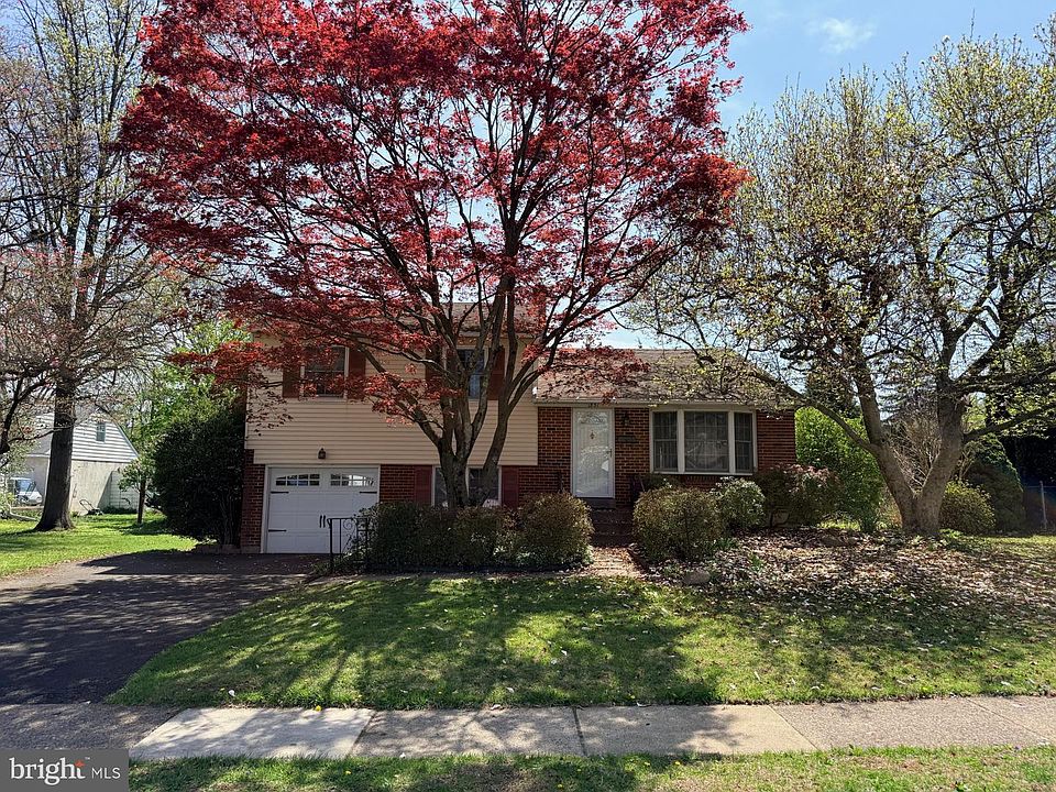 1st image of 1831 Jill Rd