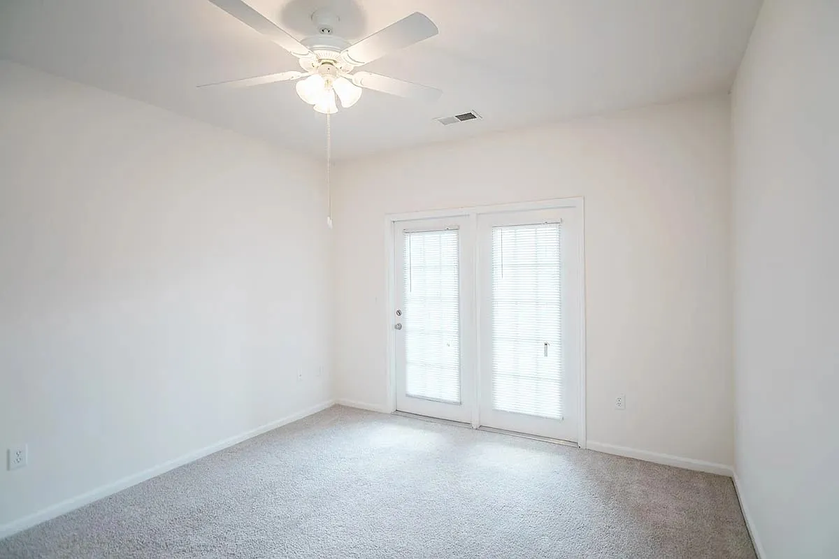 2 bed, 1123 sqft, $1,420 — Photo 4