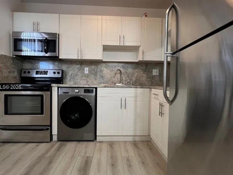 8885 Fontainebleau Blvd #2 — Photo 6