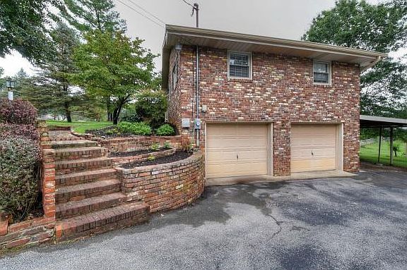 5th image of 717 Montclair Dr