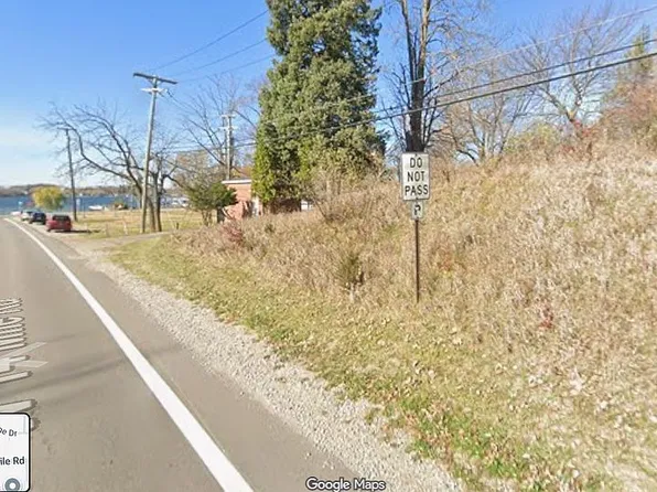 42920 W 14 Mile Rd, Walled Lake, MI 48390