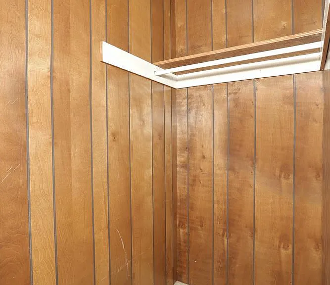 Walk in closet off LR