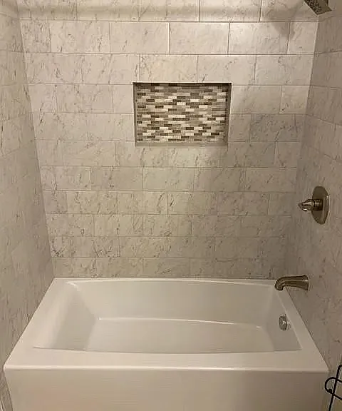 1063 Royal Oaks Dr — Photo 12