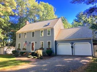 49 Point Of Pines Rd, East Freetown, MA 02717