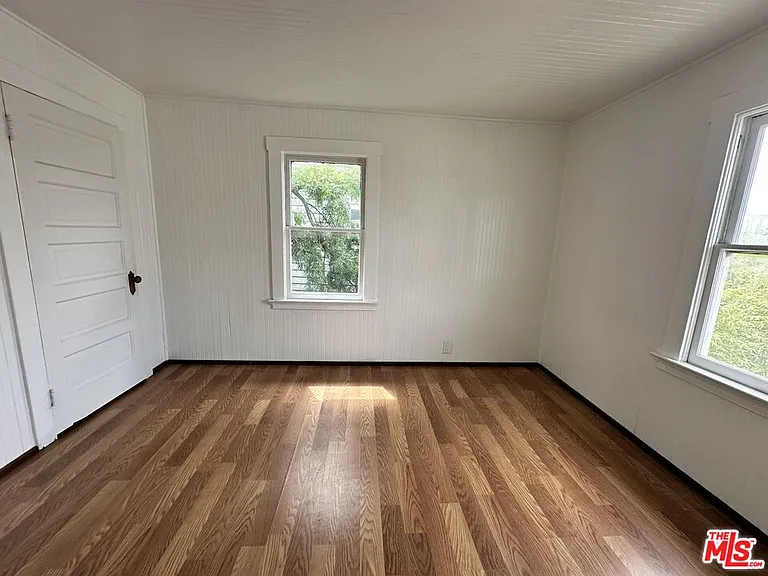 49 Dudley Ave — Photo 17