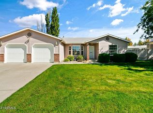 231 Joyce Pl, Yakima, WA