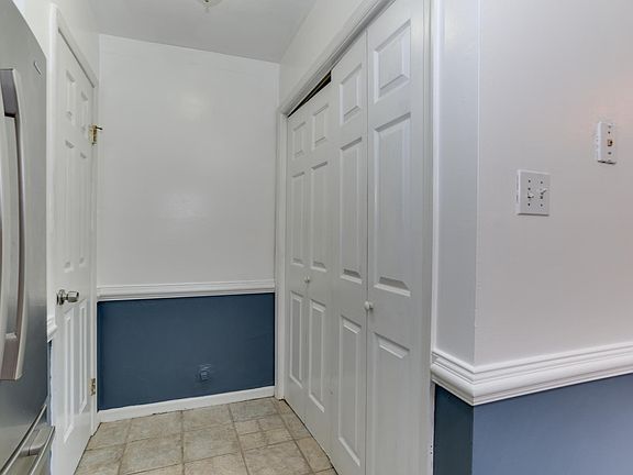 3rd image of 463 San Roman Dr