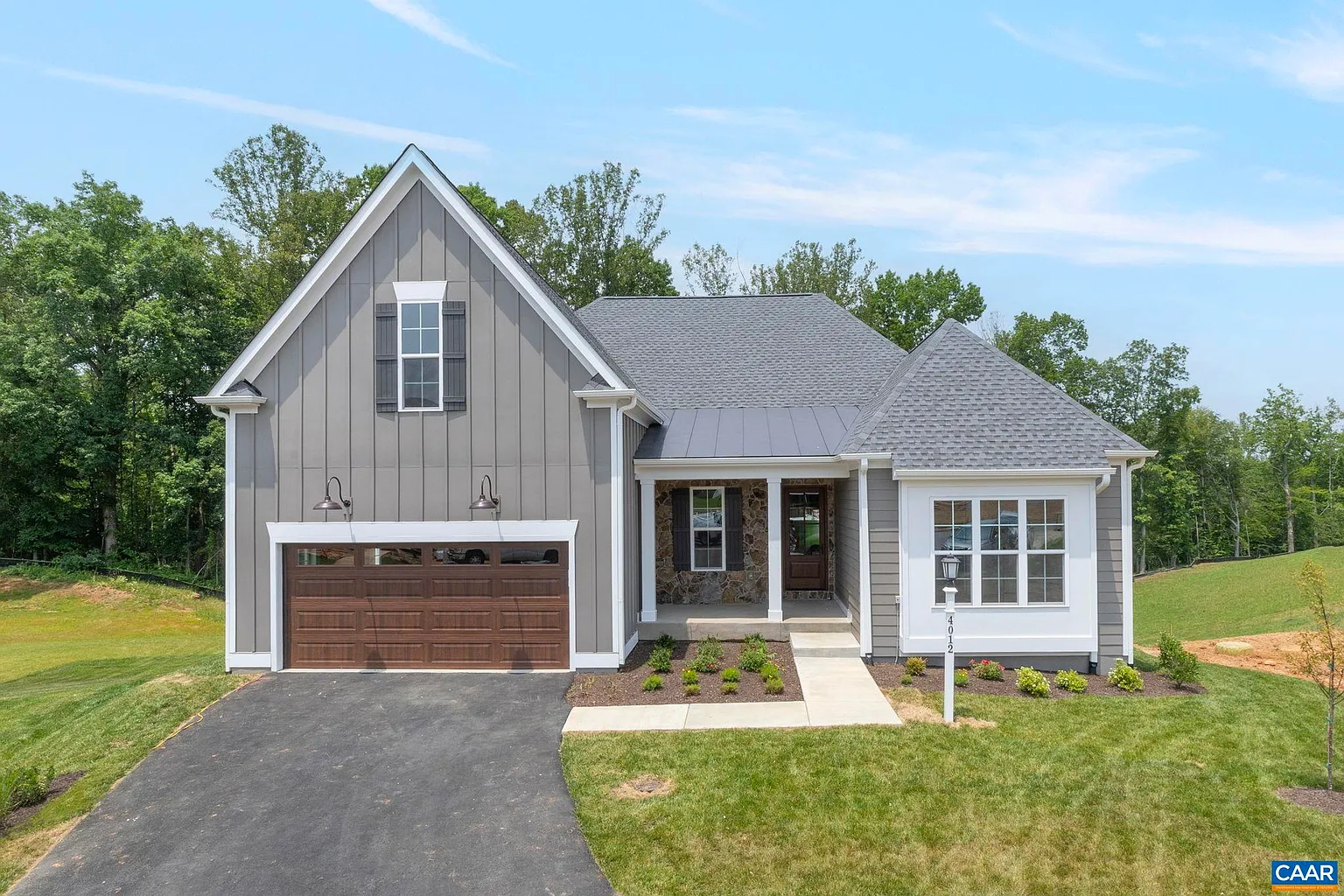 4012 Cliff View Ct photo 1
