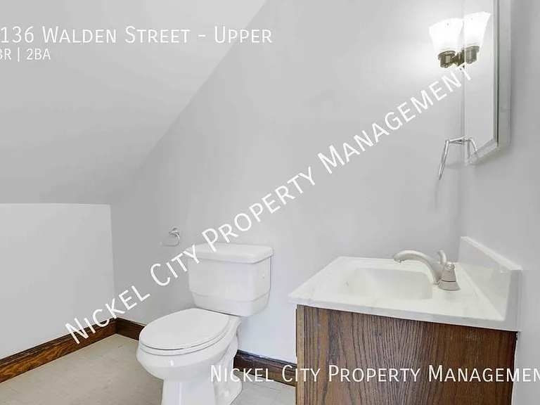 1136 Walden Ave #UPPER — Photo 13