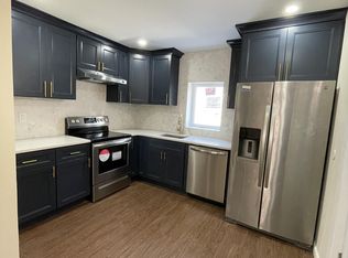 2236 S 5th St, Philadelphia, PA 19148
