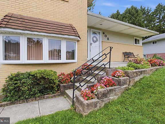 2nd image of 408 Foster Dr