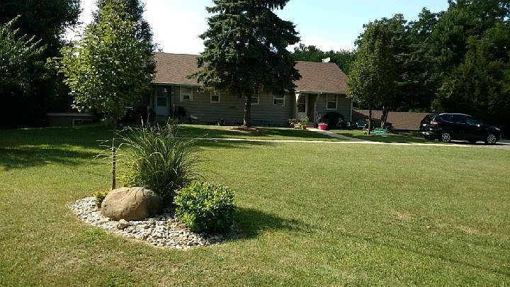 1st image of 1906 Colby Ln #2