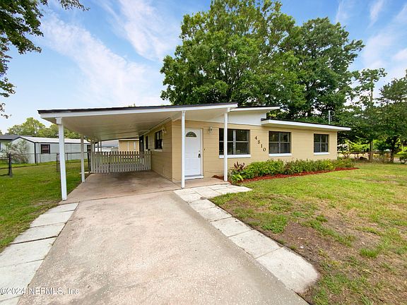 2nd image of 4810 DAUGHTRY Boulevard E