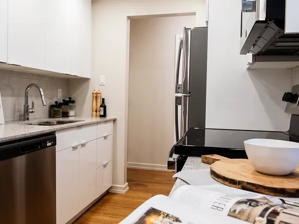 Glades on 55, 20051 55a Ave, Langley, BC V3A 5V5